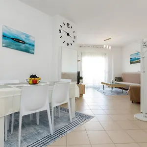 Appartamento Gus, Vlorë